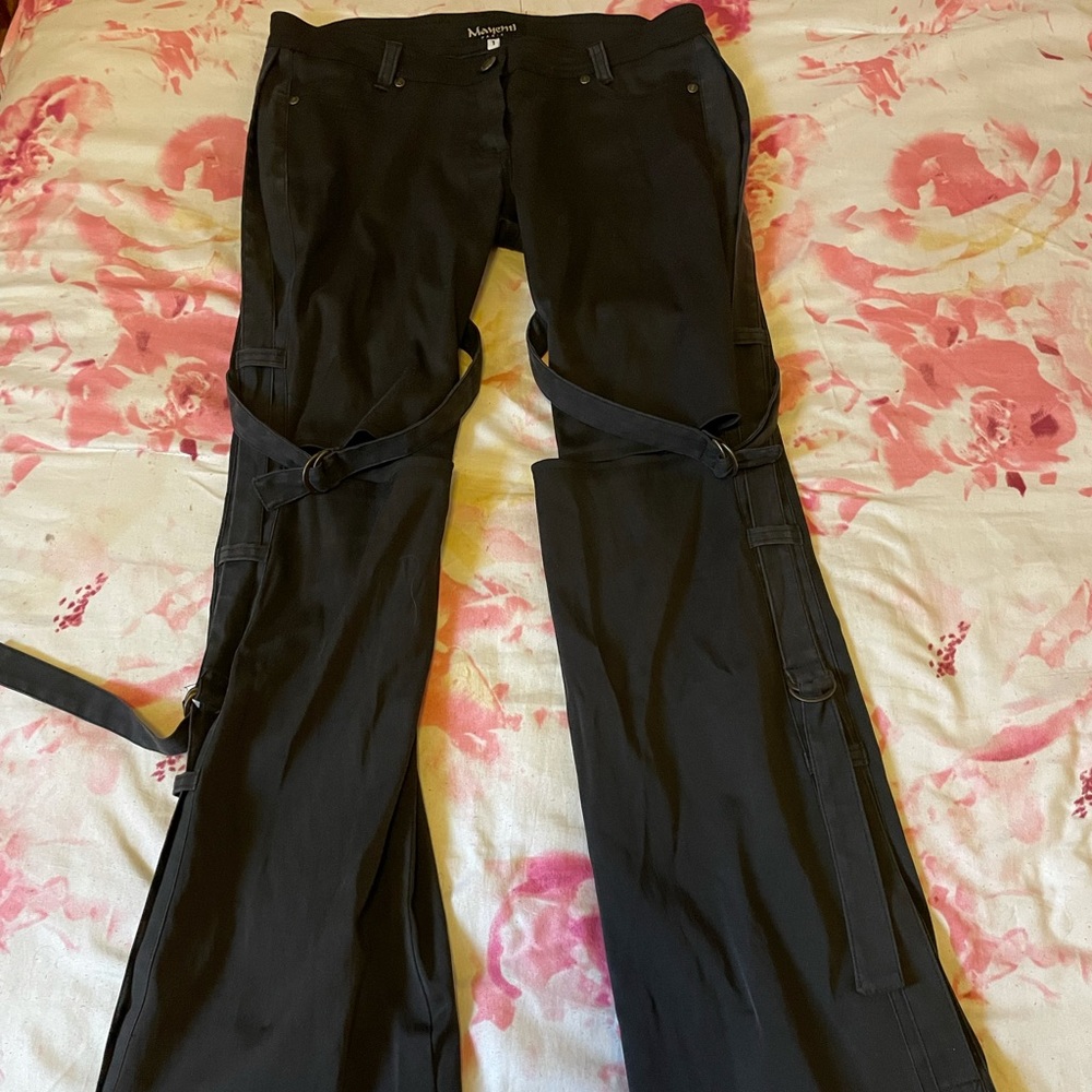 Low rise bondage pants